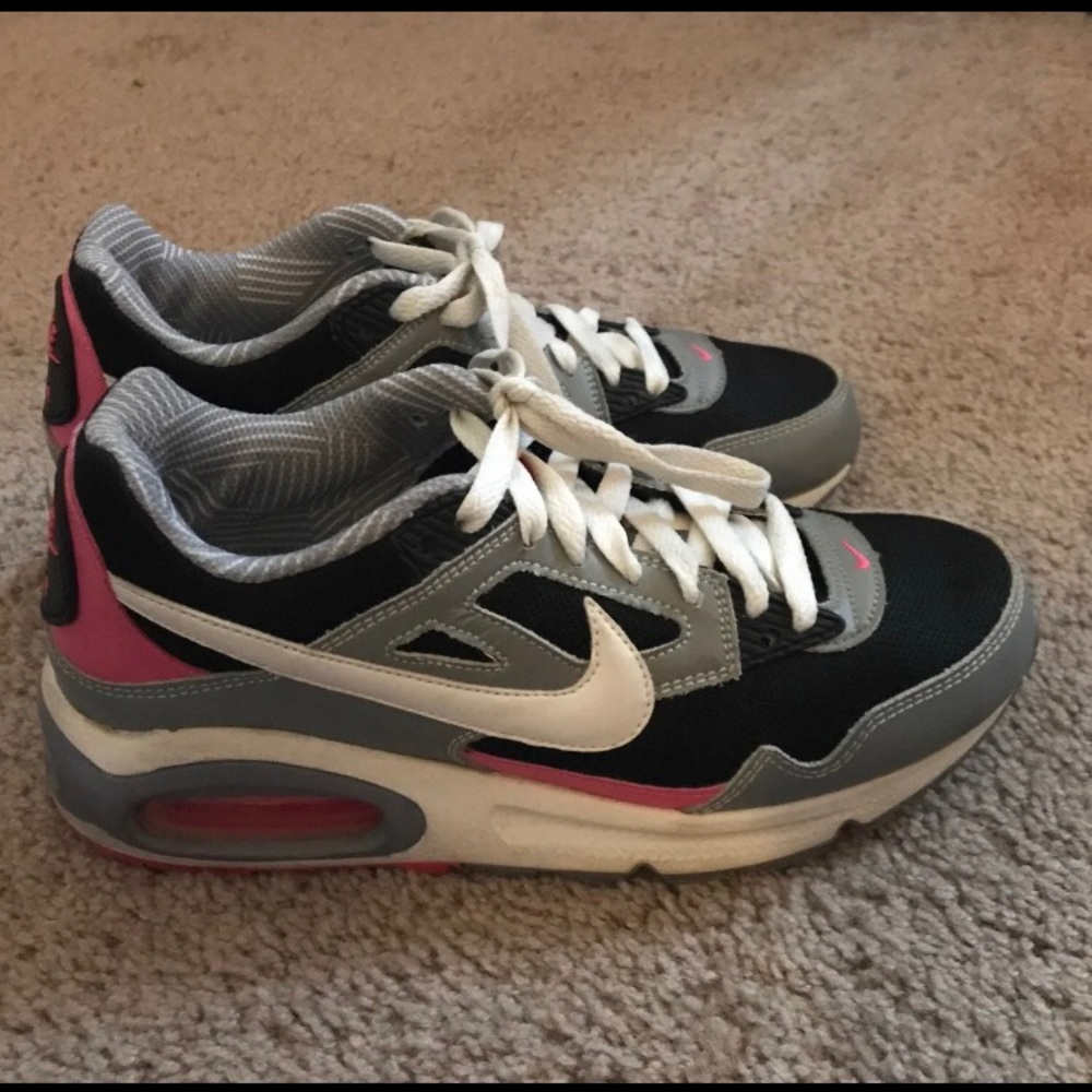 Nike Air Max size 7 women’s